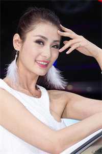 女主叫司徒嫣的