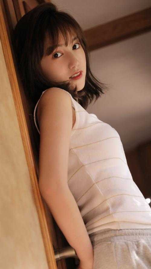 穿成未来反派后娘